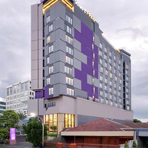 Quest Hotel Prime Pemuda - Semarang